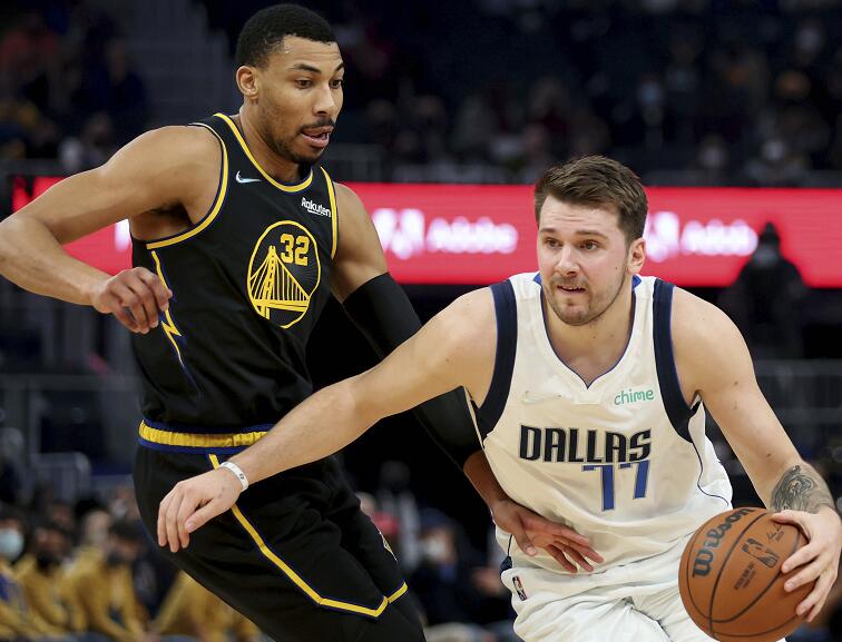 九游登录入口-包含莱比锡训练开放日，赛前手感冰凉引欢呼，意甲在即，控场能力受关注的词条